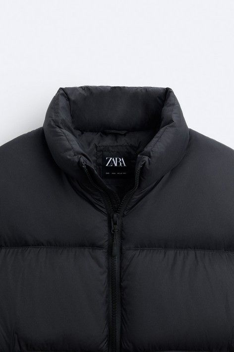 Zara  Dnwr puffer jacket black