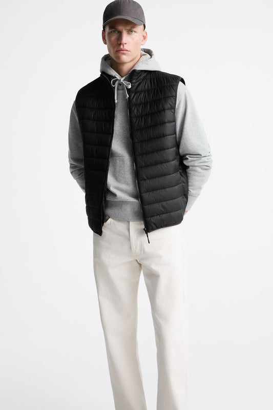zara light puffer gilet black