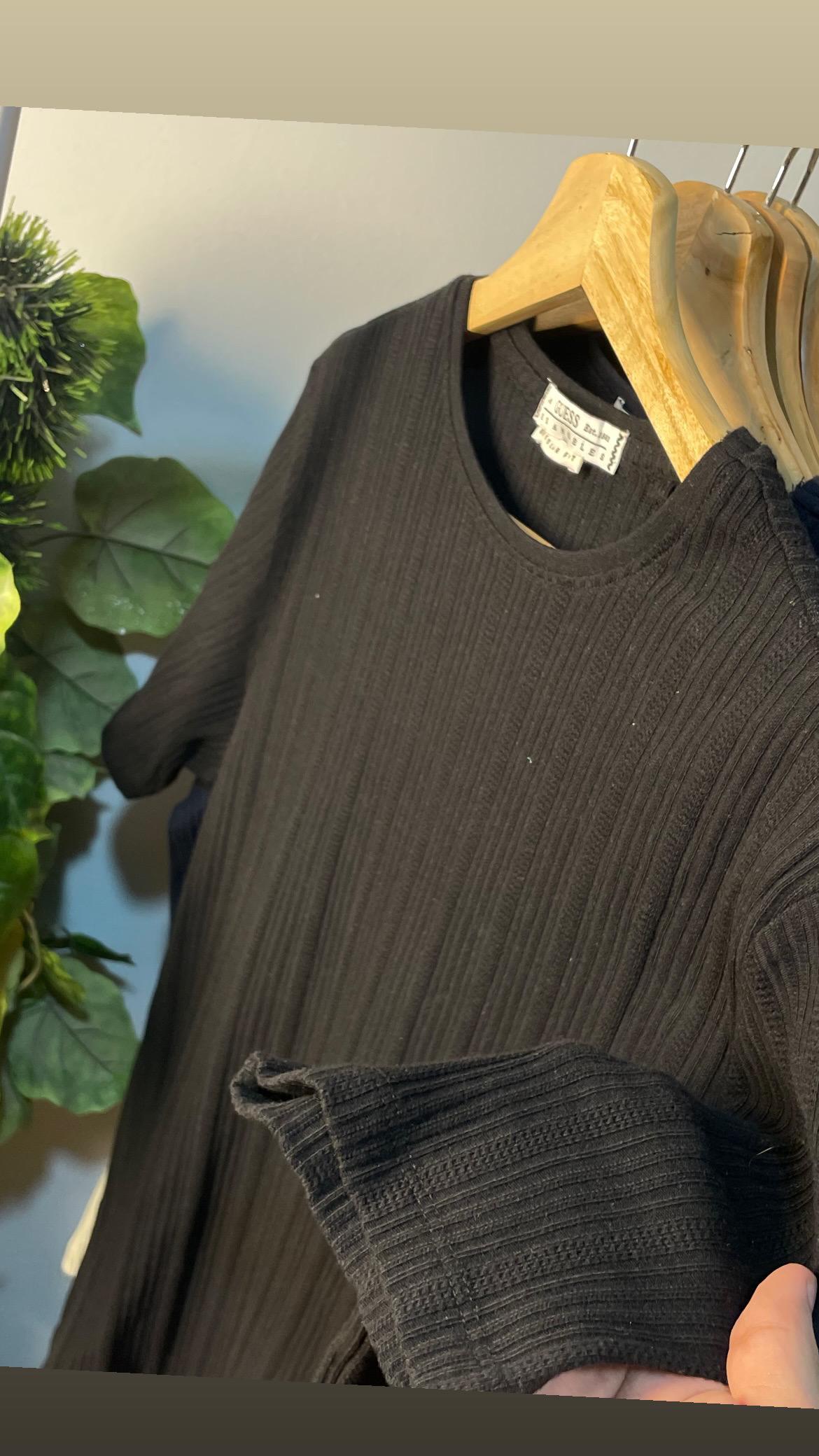 Guess t-shirt