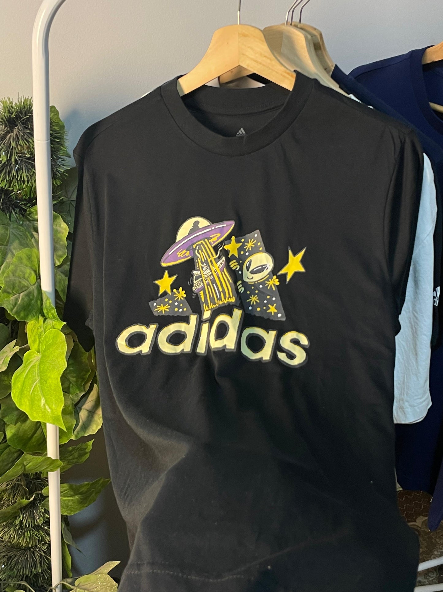 Adidas SPORTSWEAR DREAM DOODLE FILL T-SHIRT