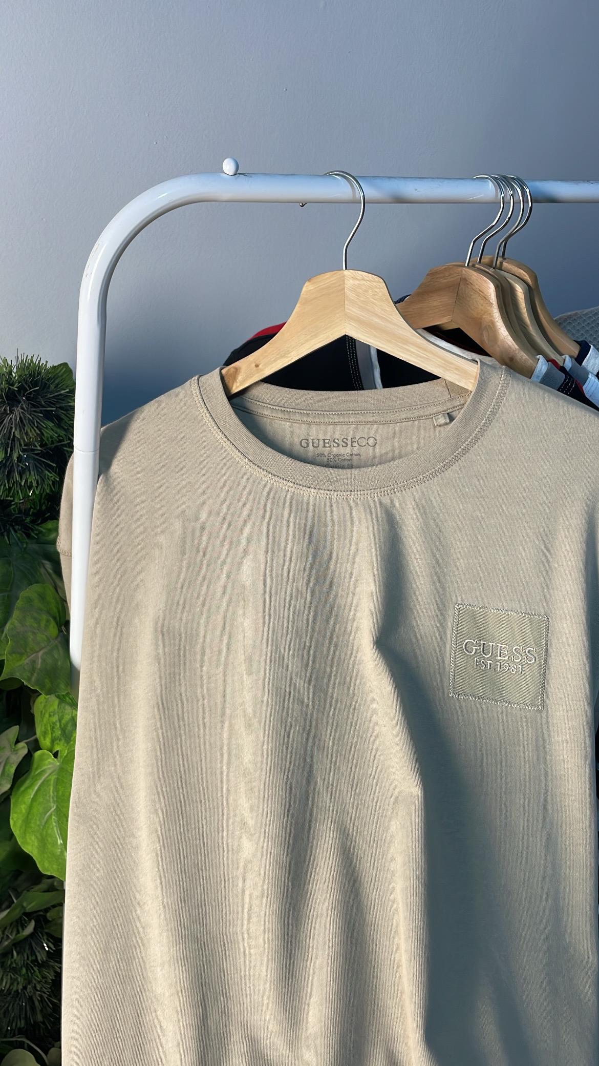 Guess Relaxed Fit t-shirt