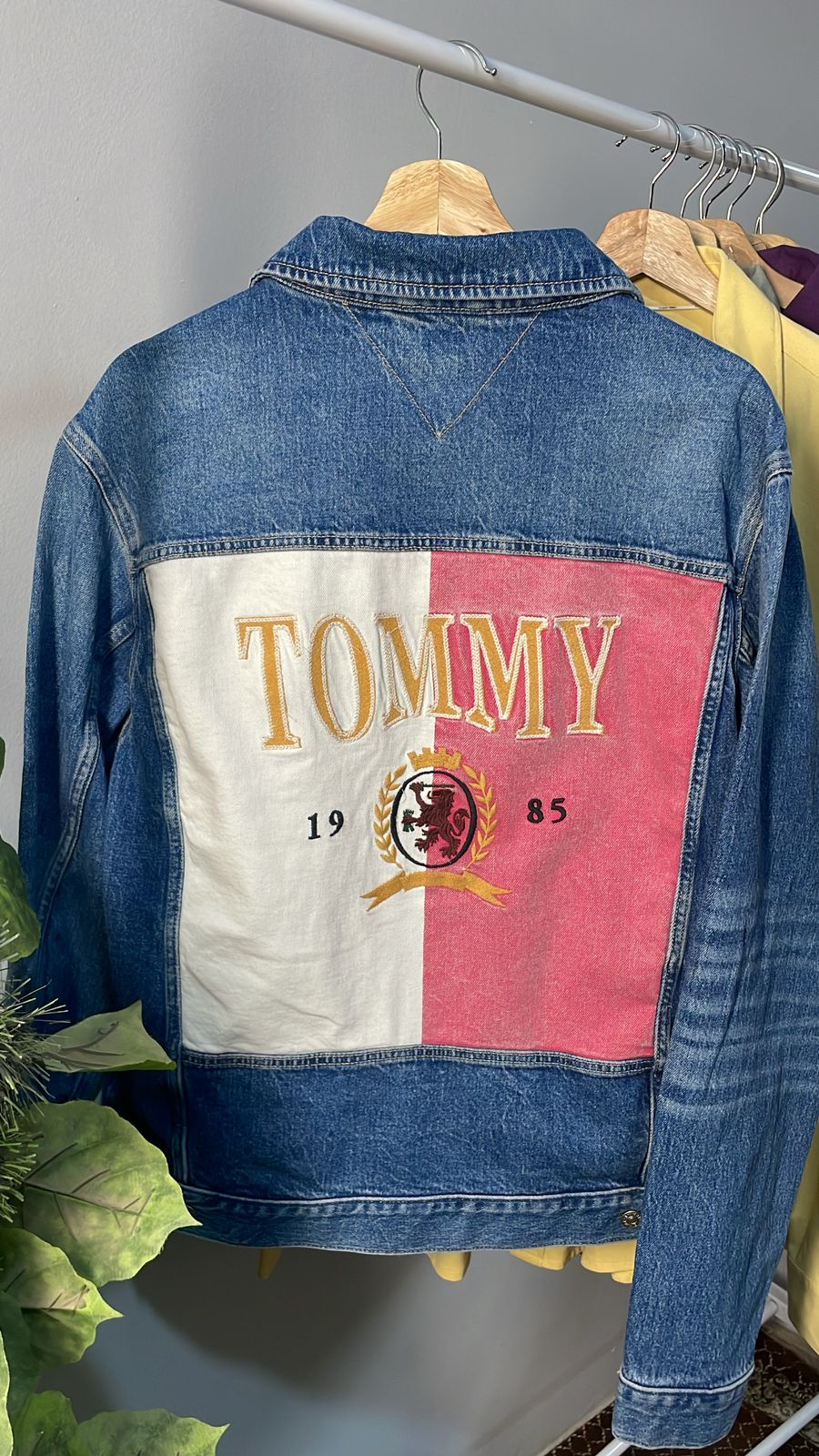 Tommy Jeans Trucker retro logo jacket