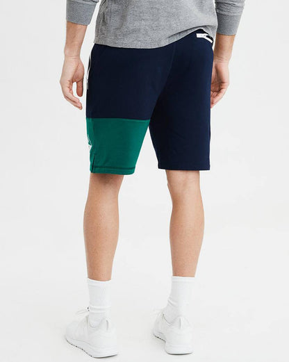 American Eagle short