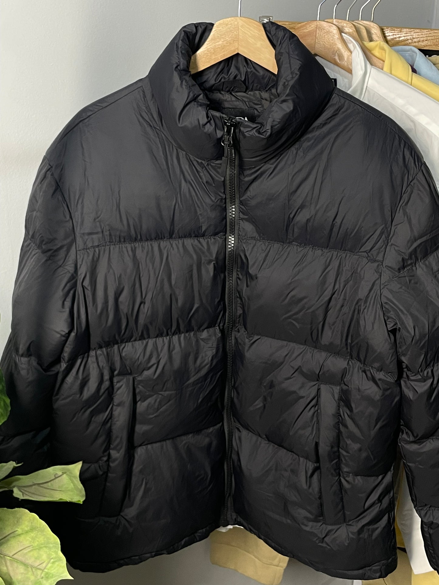 Zara  Dnwr puffer jacket black