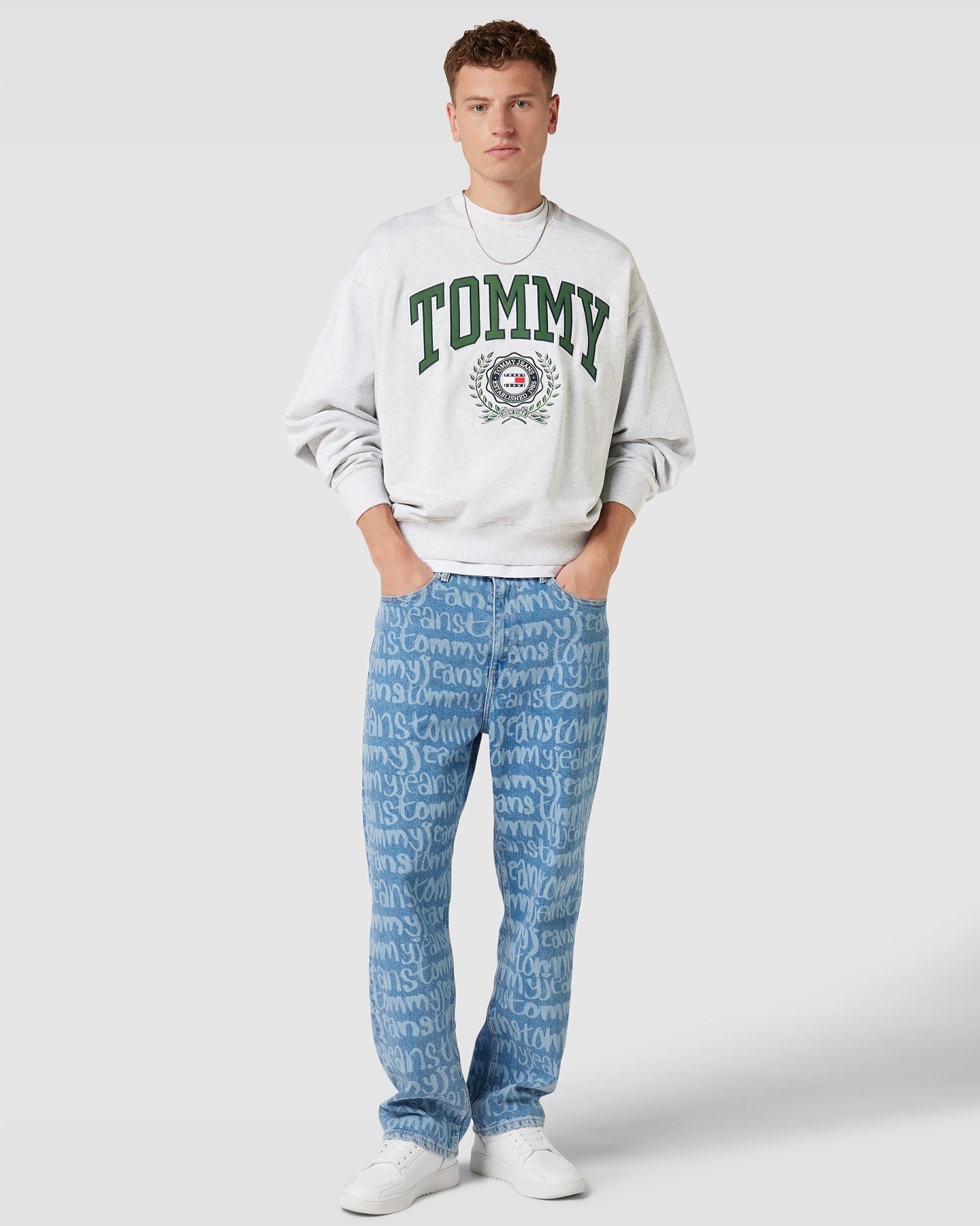 Tommy Jeans Crewneck Boxi Fit - Grey