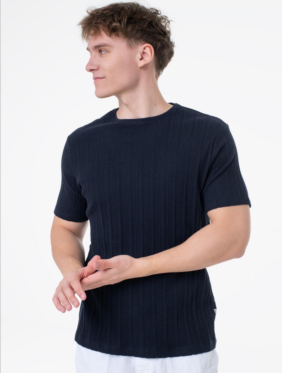 Guess t-shirt