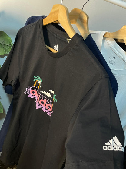 Adidas t-shirt