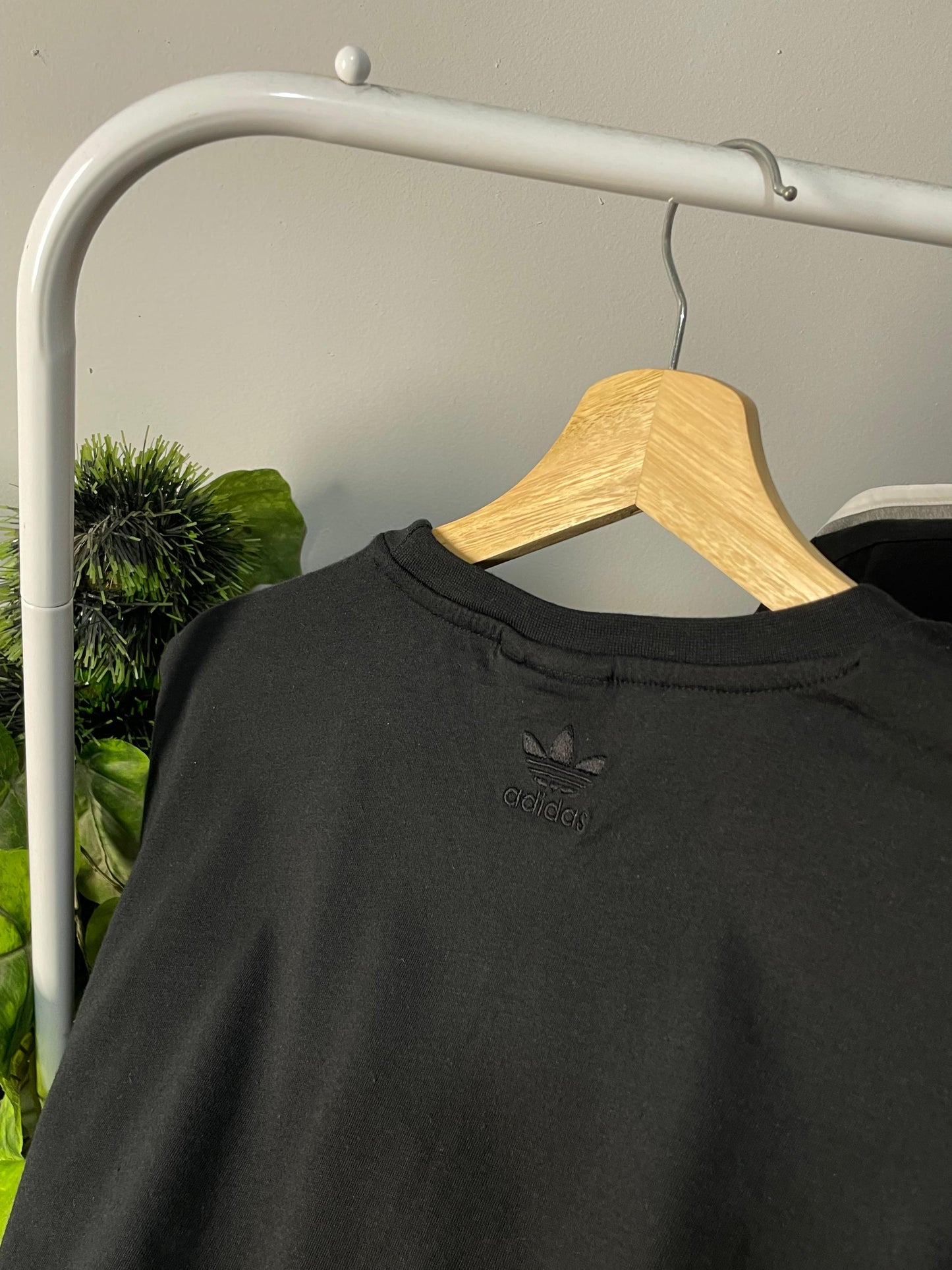 adidas Originals Men's 3D Trefoil Tee